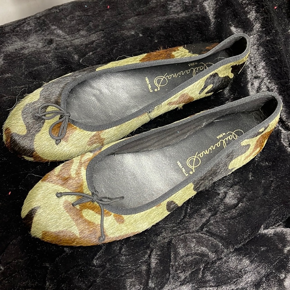 Vera Pelle Camo Pony Hair Ballet Flats Sz 11- Never Worn